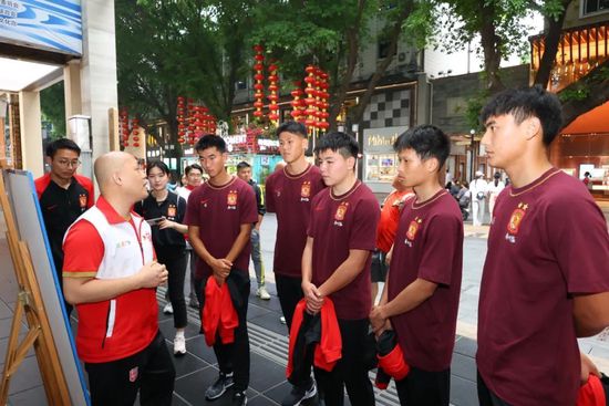 国产乱码精品一区二区三区卡