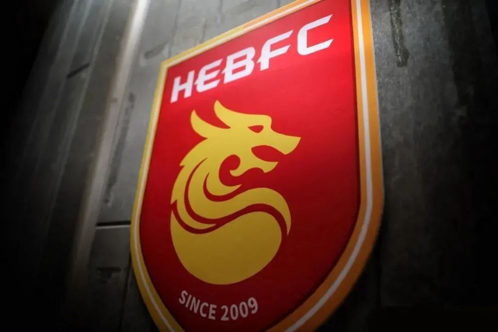 偷拍大学女澡堂洗澡裸体cc